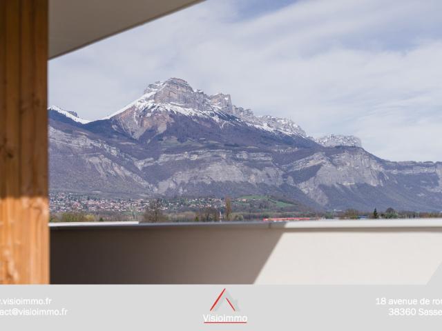 Appartement 5P neuf de 116 m2 + terrasse panoramique de 111 m2 + garage. C401