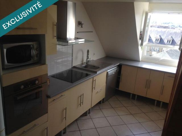 Appartement 60 m², DUPLEX, 2 chs, 3ième étage, centre ville de Flers