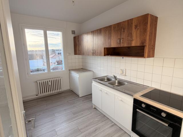 Appartement 60 m² 2 Pièces Montluçon 03100