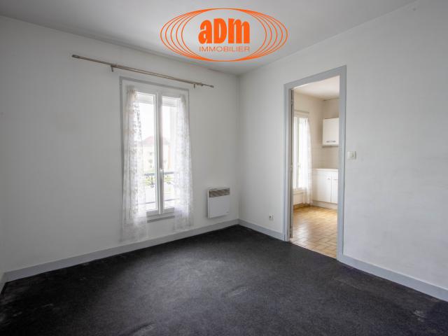 Appartement 66 Rue François de Tessan 2ème étage
