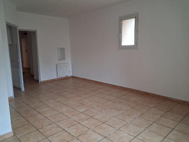 Appartement 68.5 m² 3 Pièces Morières Lès Avignon 84310