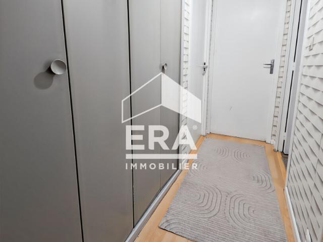 Appartement 68 m2 2 chambres + bureau Balcon Garage Roubaix Centre