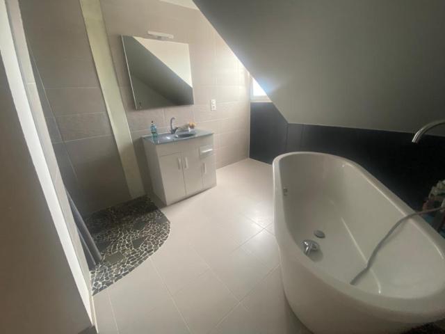 Appartement 6 pièce s 4 chambre s 120 m²
