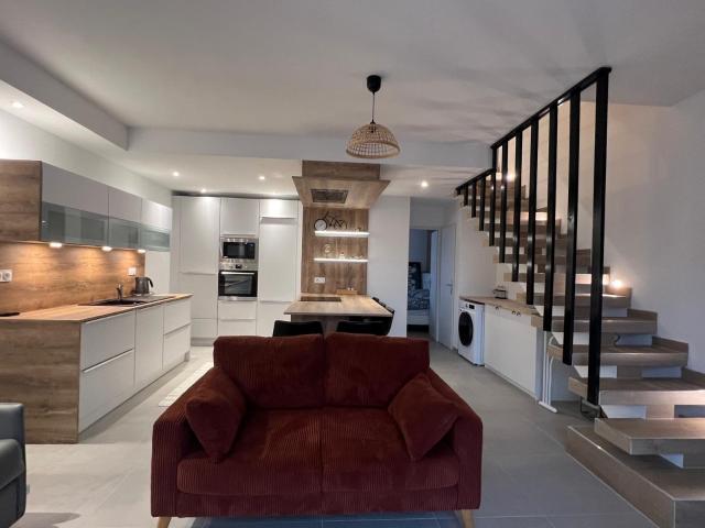 Appartement 6 pièces 84 m²