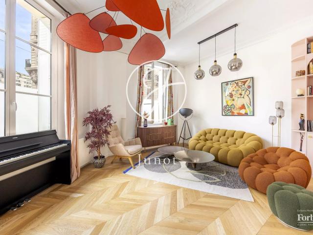Appartement 6 pièces 90 m²