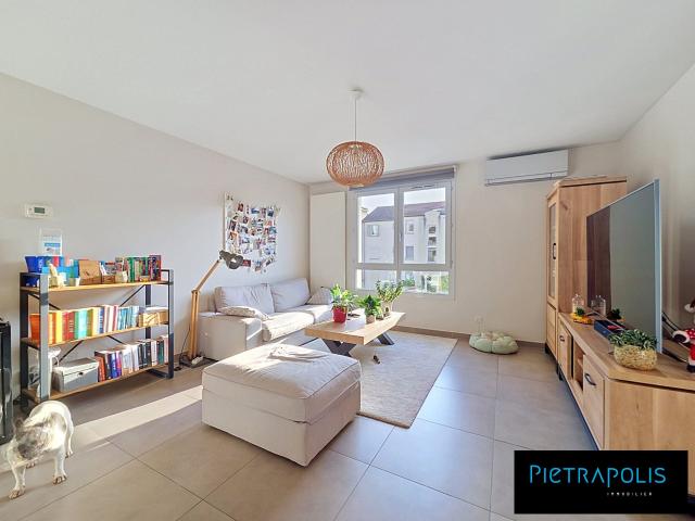 Appartement 6 pièces 90 m²