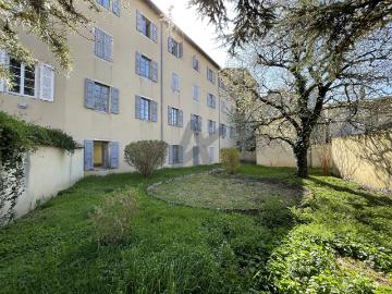 Appartement 6 pièces 92 m²