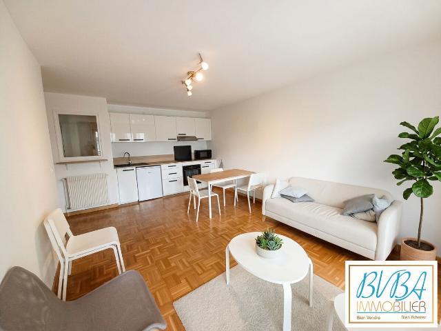 Appartement 6 pièces 97 m²