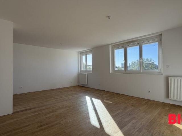 Appartement 6 pièces 94 m²