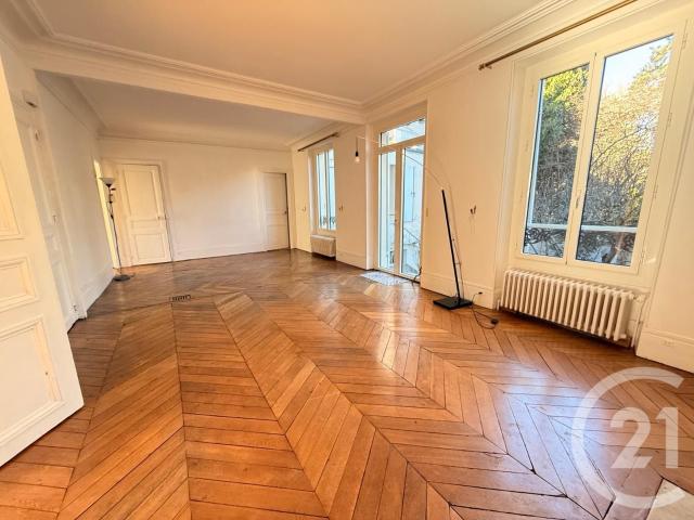 Appartement 6 pièces 96 m²