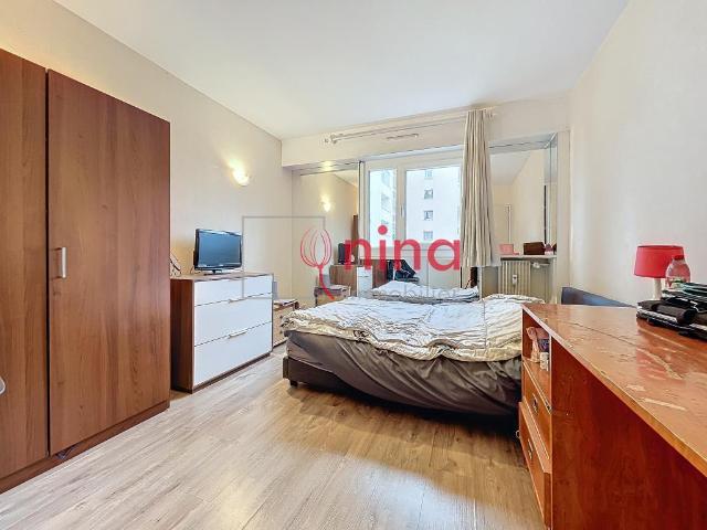 Appartement 6 pièces 98 m²