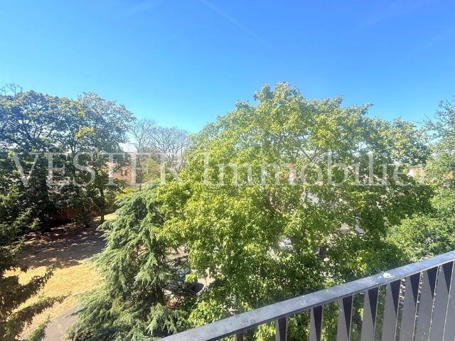 Appartement 6 pièces 100 m²