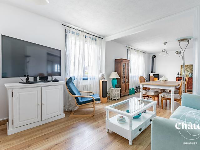 Appartement 6 pièces 100 m²