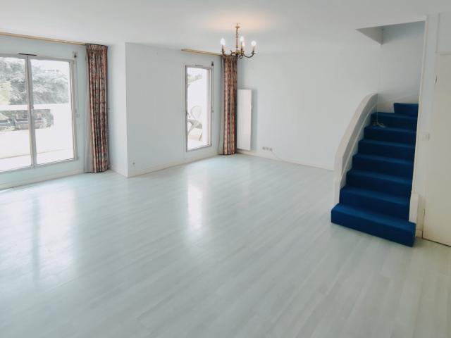 Appartement 6 pièces 100 m²
