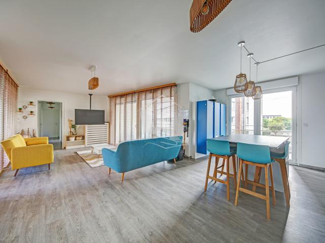 Appartement 6 pièces 102 m²