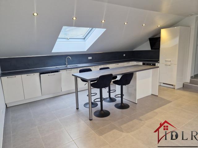 Appartement 6 pièces 102 m²