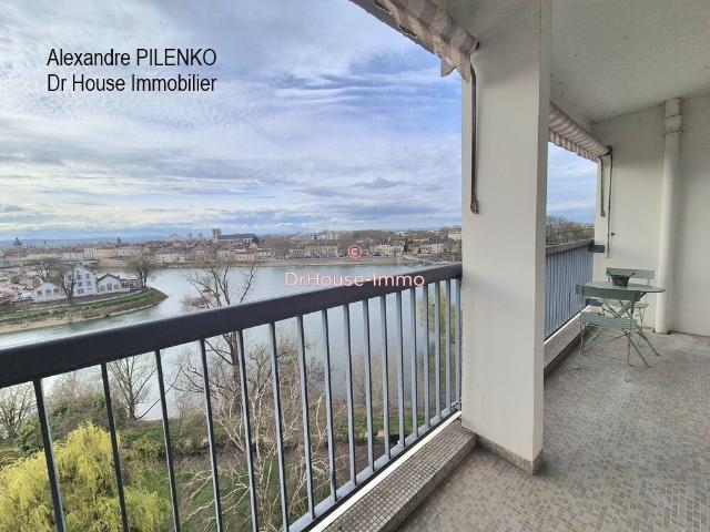Appartement 6 pièces 103 m²