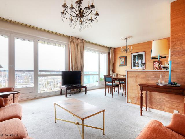 Appartement 6 pièces 103 m²