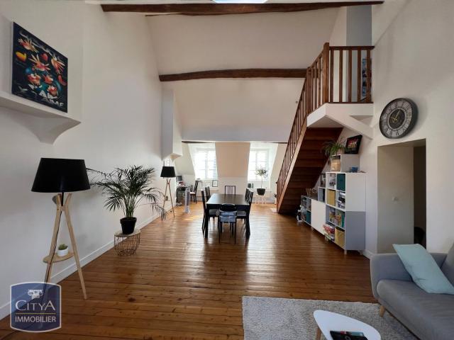 Appartement 5 pièces 104 m²