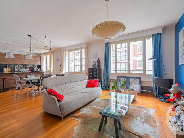 Appartement 6 pièces 105 m²