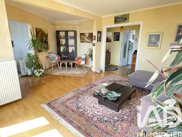 Appartement 6 pièces 107 m²