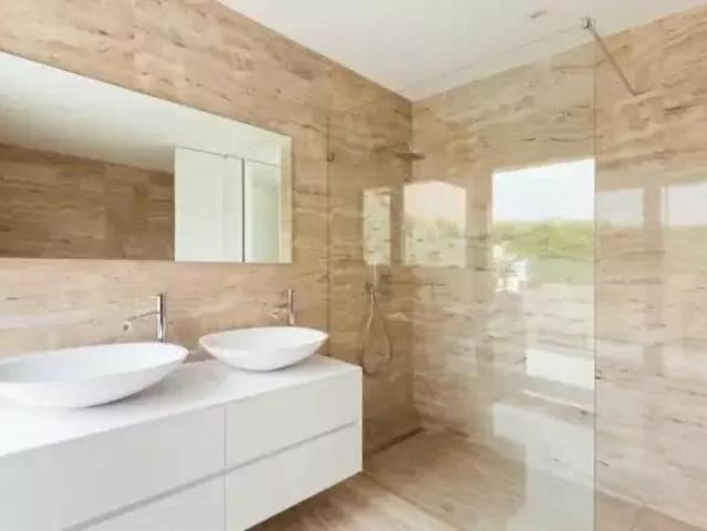 Appartement 6 pièces 108 m²