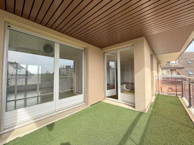 Appartement 6 pièces 109 m²