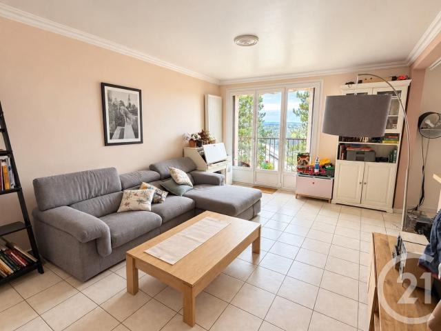 Appartement 6 pièces 113 m²