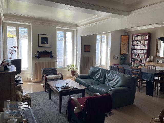 Appartement 6 pièces 114 m²
