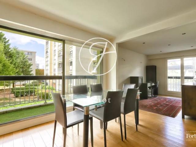 Appartement 6 pièces 118 m²