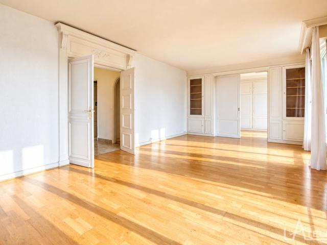 Appartement 6 pièces 120 m²