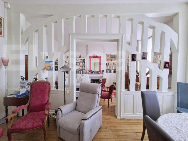 Appartement 6 pièces 121 m²