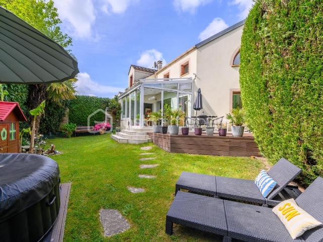 Appartement 6 pièces 122 m²