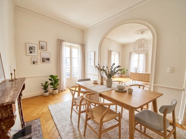 Appartement 6 pièces 125 m²