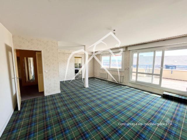 Appartement | 6 pièces | 132 m² | Résidence calme et sécurisée avec grande terrasse, cave et double parking | St Clément Jardin des Plantes | 76100 Rouen