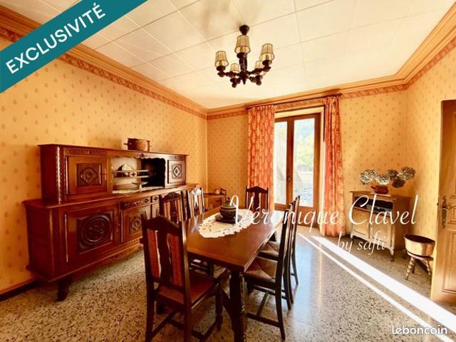 Appartement 6 pièces 126 m²