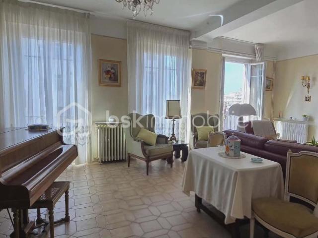 Appartement 6 pièces 131 m²