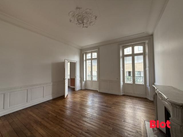 Appartement 6 pièces 133 m²