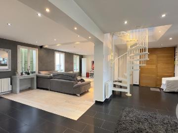 Appartement 6 pièces 135 m²