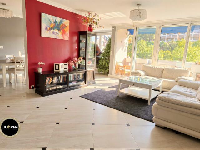 Appartement 6 pièces 137 m²