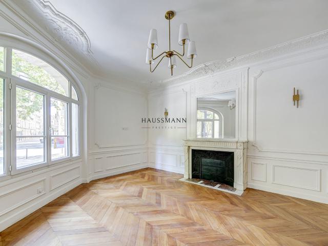 Appartement 6 pièces 139 m²