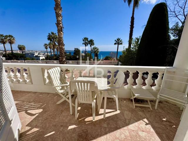 Appartement 6 pièces 140 m²