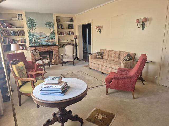 Appartement 6 pièces 140 m²