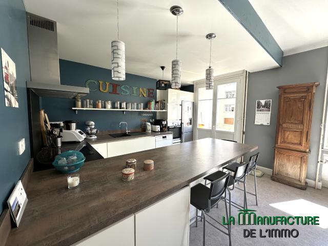 Appartement 6 pièces 140 m²