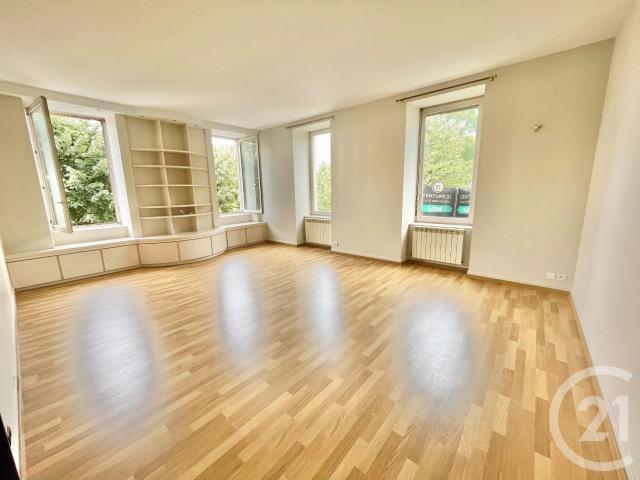 Appartement 6 pièces 141 m²