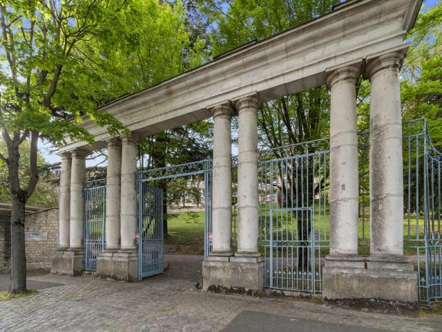 Appartement 6 pièces 132 m²