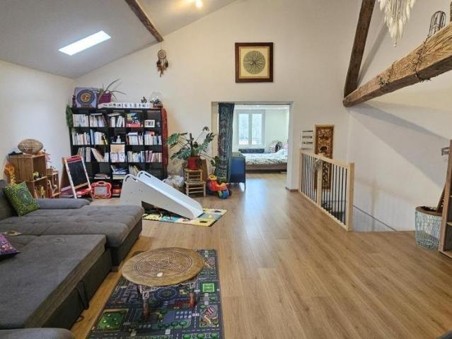 Appartement 6 pièces 144 m²