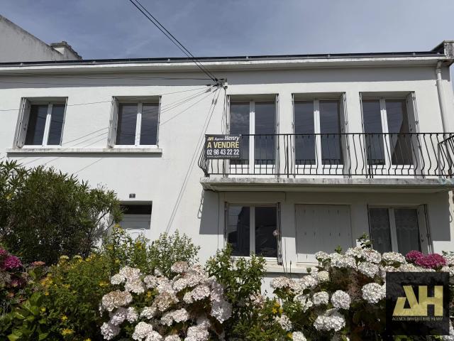 Appartement 6 pièces 145 m²
