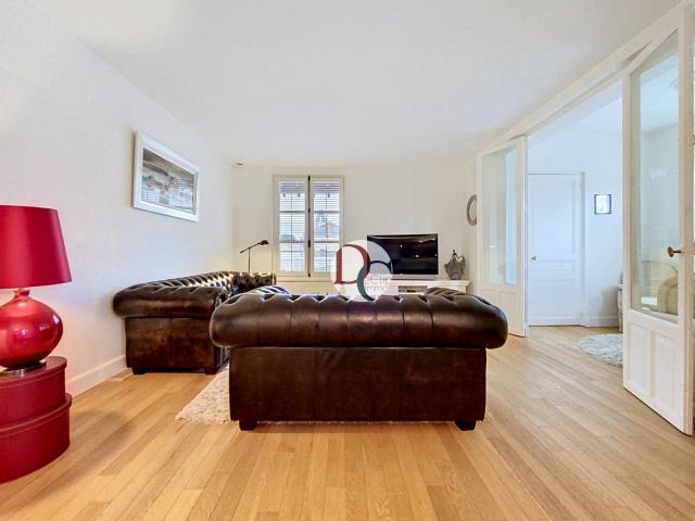 Appartement 6 pièces 145 m²