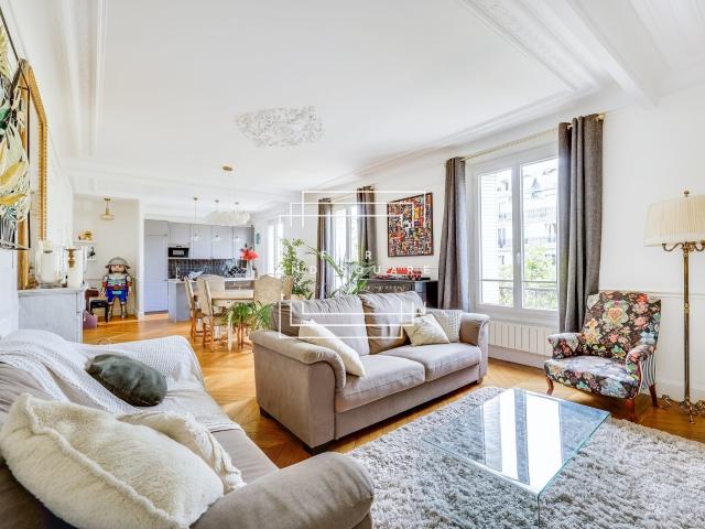 Appartement 6 pièces 145 m²